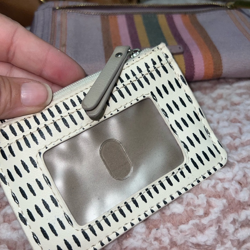 Fossil Handbag Bundle 4 Items (Read Description) - image 5